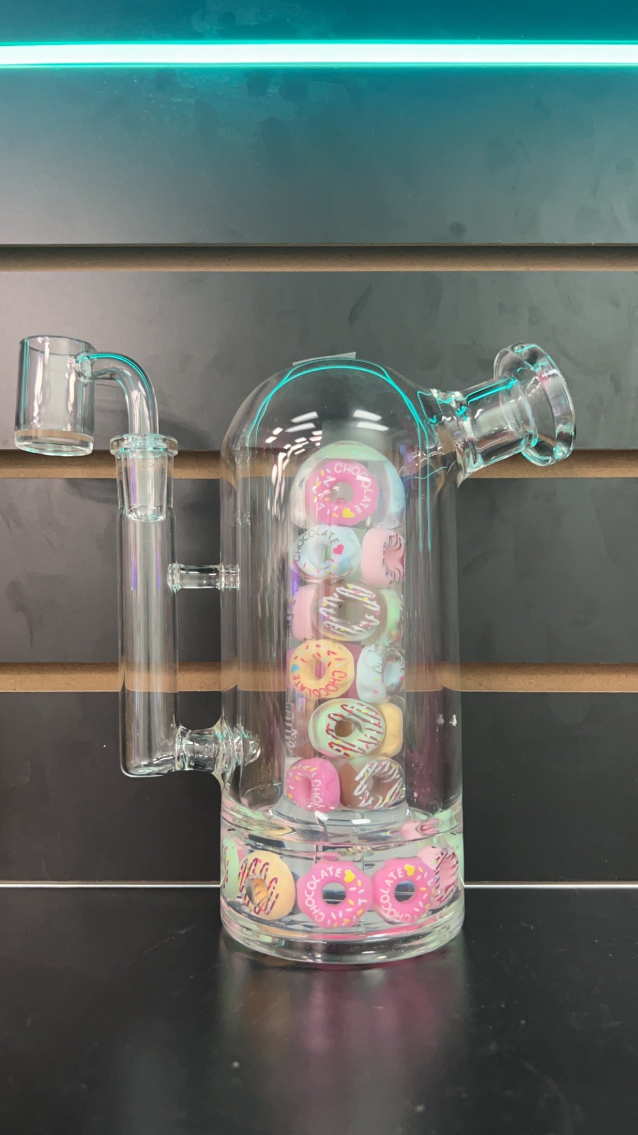 Bong Beaker Style with Donuts