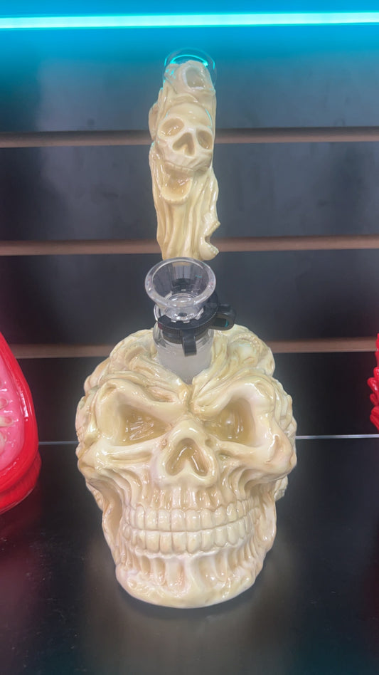 Bone Skull Bong