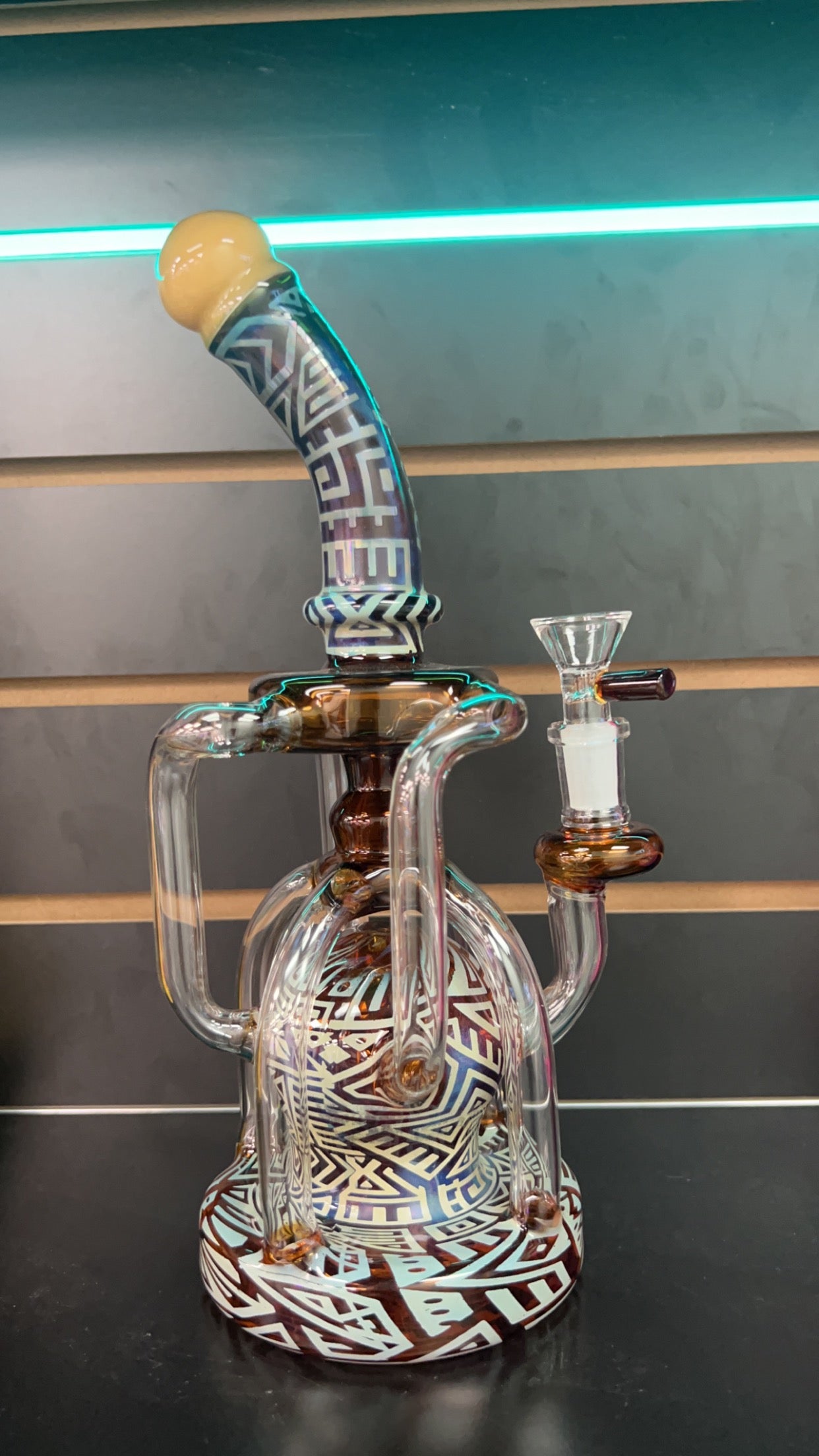 Brown Dab Rig